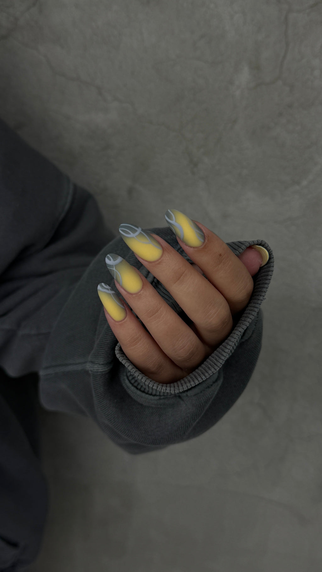 Fast Gel "152 "Sunny Yolk" Gel Point Builder Gel, Fast 5 Sec Cure UV/LED Hard Gel for Nail Extension, liquid, Strong Self-Leveling, No Lifting, No Cracks.